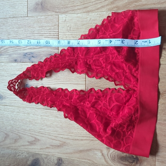 Victoria's Secret PINK. Lace Halter Top Bralette. Red. Small. - Picture 5 of 6